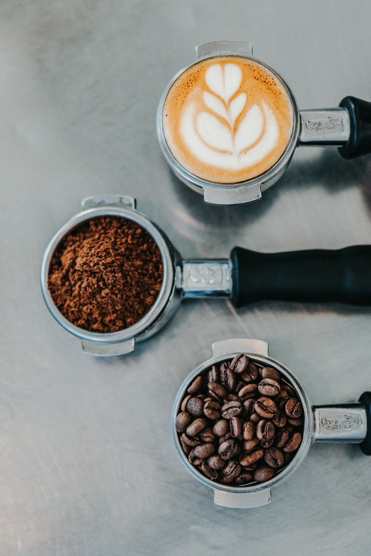 Barista preparing espresso at Koppee